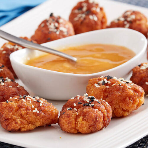 Chinese Sesame-Spice Chicken Bites With Apricot Dipping Sauce