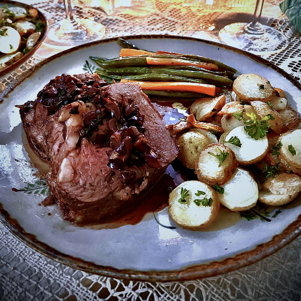 Holiday Chateaubriand image number 0