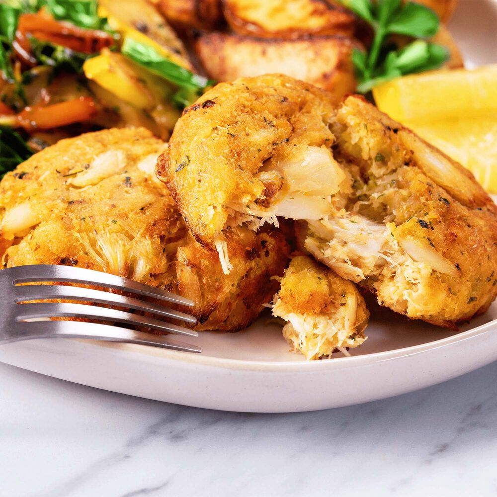 Classic Maryland Crab Cakes image number 0