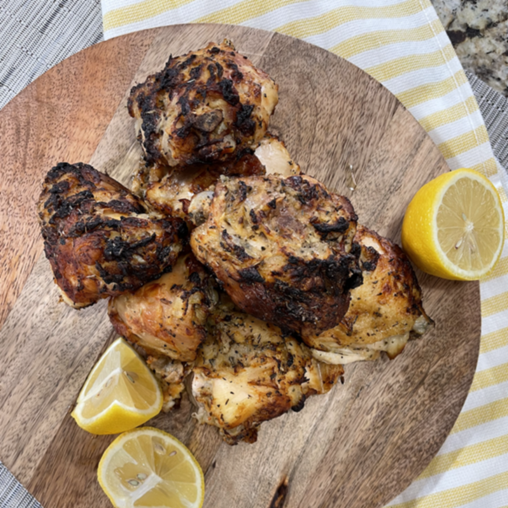 Lemon Garlic Chicken Thighs image number 0