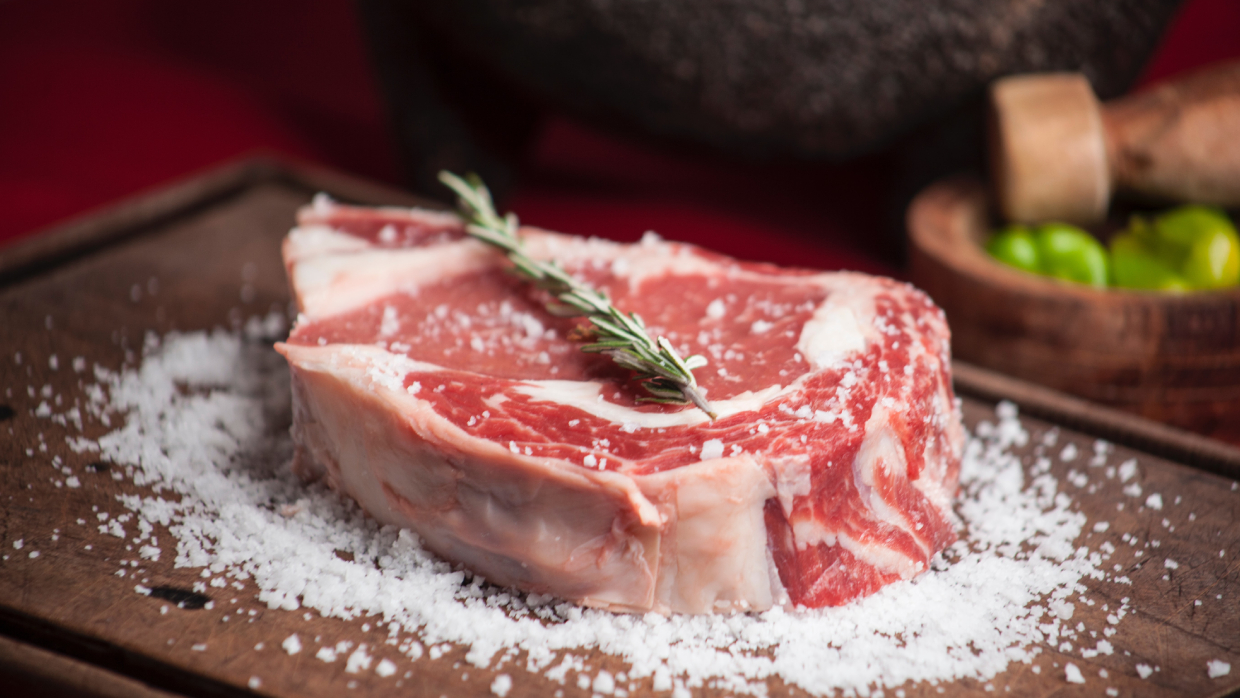 how to defrost steak