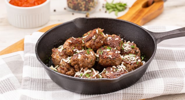 how to brown meatballs in a pan