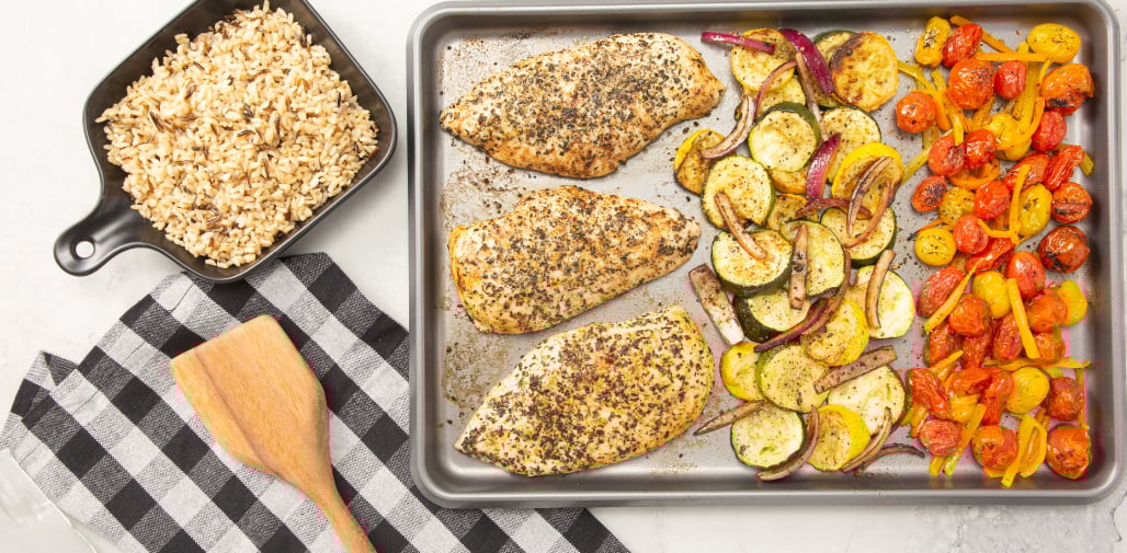 everything bagel sheet pan chicken recipe