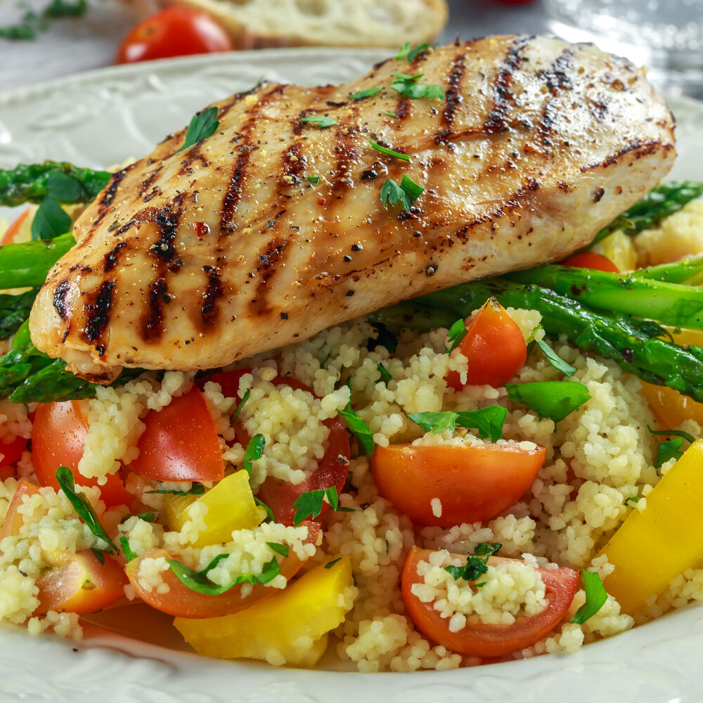 keto-friendly grilled chicken and vegetable pesto couscous recipe